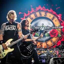 «Guns N' Roses»: величайший в мире тур продолжается