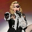 Мадонна отменяет концерты из-за «непереносимой боли»