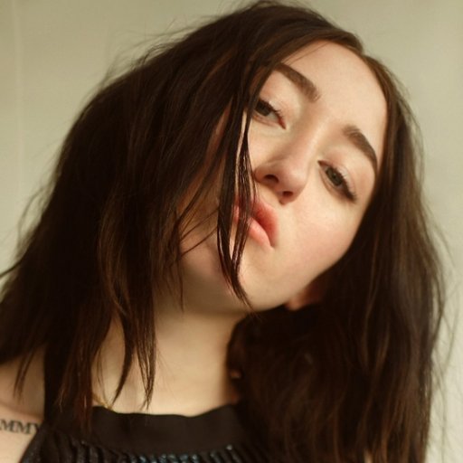 Noah Cyrus Max Team 10 Maya 2018 Noah Cyrus Show Biz By show biz by