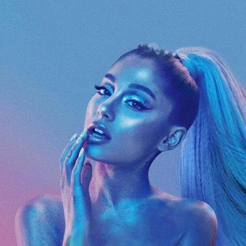 arianagrandeTHANKUNEXT201802.jpg