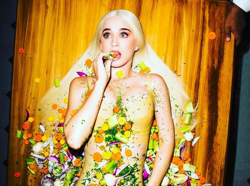 katyperry2017bonappetitb.jpg