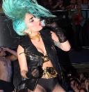 На Леди Гага подает в суд ее секретарь