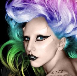 Леди Гага готовит новый альбом и фильм 