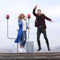 Вера Брежнева и Т-Killah залезли на крышу в клипе &laquo;Этажи&raquo; 