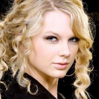 Тейлор Свифт поставила феноменальный рекорд 