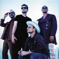 Группа &laquo;U2&raquo; собрала 3 миллиона долларов на благотворительность 