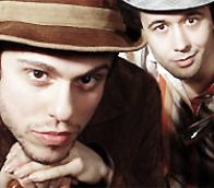 Дуэт &laquo;5'nizza&raquo; сняла лайв-клип на крышах Тель-Авива