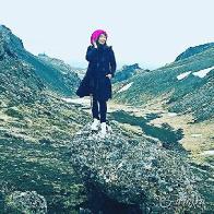 Анита Цой сняла в Исландии притчу о любви