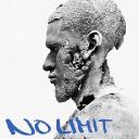 В клипе "No Limit" Ашер не только поет, но и танцует