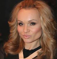 Венера продолжает карьеру поп-звезды и немножко шьет