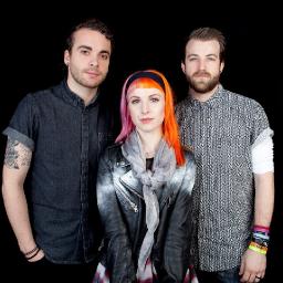 Paramore - поп-панк во главе с рыжей бестией