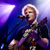 &laquo;Гластонбери&raquo; изменил расклад в британском чарте