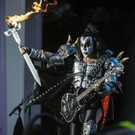 &laquo;Kiss&raquo; финансово поддержат детскую клинику Манчестера