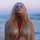 Кеша вернулась с альбомом &laquo;Rainbow&raquo; и обоймой хитов