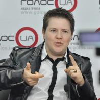 Евгений Литвинкович ищет песню на белорусском языке 