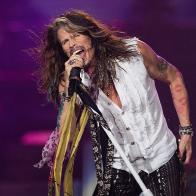 &laquo;Aerosmith&raquo; продлили свою биографию на 5 лет