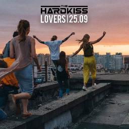 «The Hardkiss» на большой скорости ищут драйв и любовь