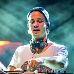 Kygo выпустил альбом и клип