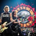 «Guns N' Roses»: величайший в мире тур продолжается