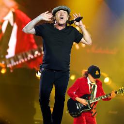 «AC/DC» выпускают новый альбом и возвращаются на сцену в старом составе 