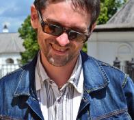 Виталий Кочетков исполнил на фестивале &laquo;Венец шансона&raquo; песню &laquo;Клен ты мой опавший&raquo;