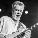 Выдающийся гитарист, Эдди Ван Хален, умер в 65 лет