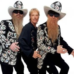 Рецепт рок-н-ролла от «ZZ Top»: автомобили, девушки и... пустыня