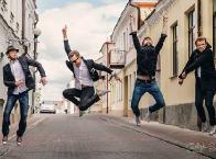 Сергей Лапковский подготовил клип на песню &laquo;Тебя здесь нет&raquo; и обновил состав группы &laquo;Цвет алоэ&raquo; 