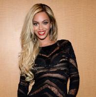 Бейонсе получила признание журнала &laquo;Time&raquo; и повестку в суд 