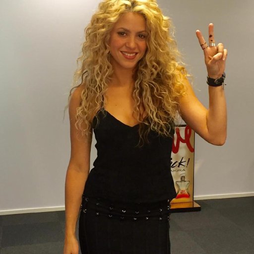 shakira-2016-show-biz.by-16