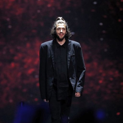 Salvador-Sobral-2017-show-biz.by-03