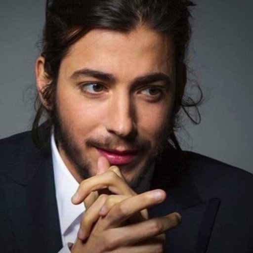 Salvador-Sobral-2017-show-biz.by-09