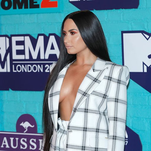 MTV-EMAs-2017-07