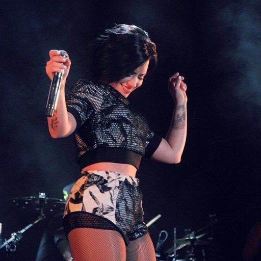 Demi-Lovato-2015-show-biz.by-13