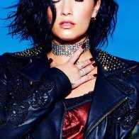 Demi-Lovato-elle-2016-03