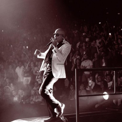 pitbull-2017-greatest-hits-show-biz.by-01