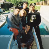 PRETTYMUCH-2017-show-biz.by-01