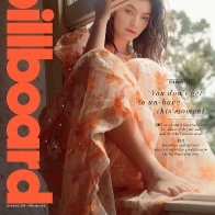 lorde-2018-billboard-01