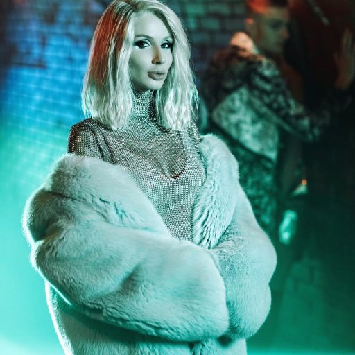 loboda-2018-paren-show-biz.by-05