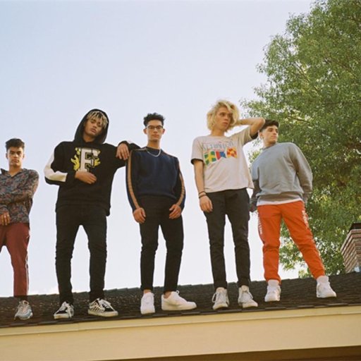 PRETTYMUCH-2018-10000hours-19