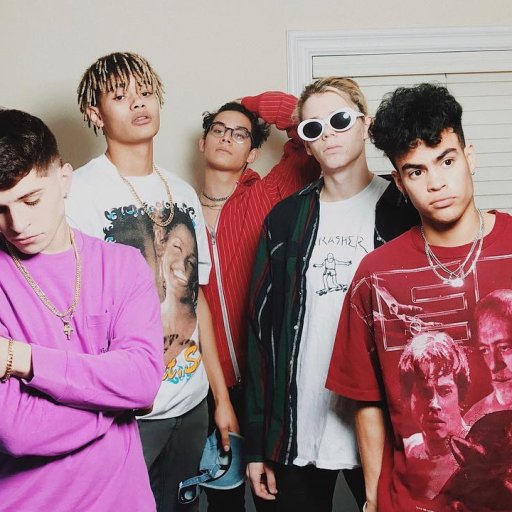 PRETTYMUCH-2018-10000hours-16