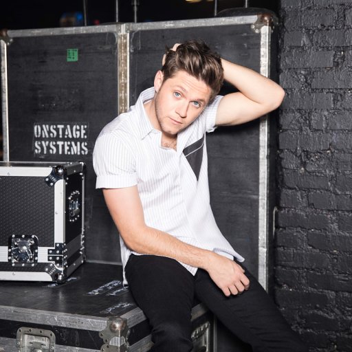 niall-horan-2018-show-biz.by-07