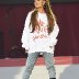Ariana-Grande-2017-manchester-08