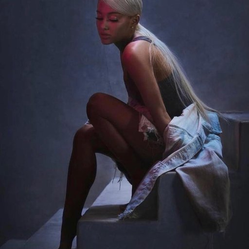 Ariana-Grande-2018-tears-01