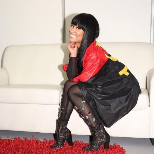 2015-12-nici-minaj-angola