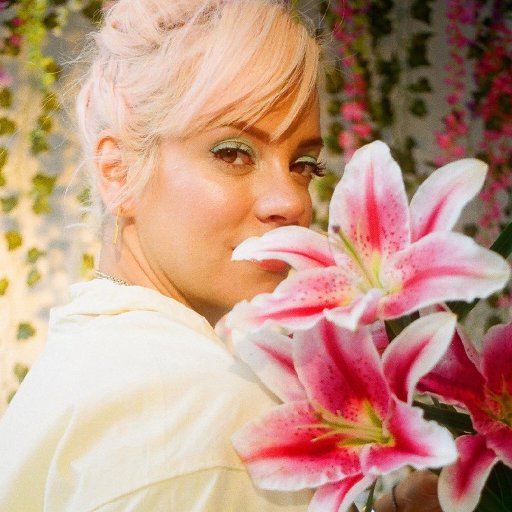 lily-allen-2018-no-shame-08