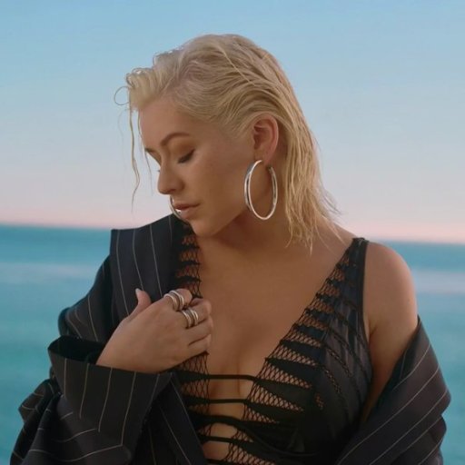 christina-aguilera-2018-liberation-01