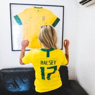Halsey-2018-02