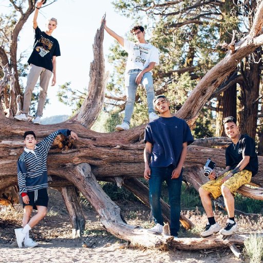 PRETTYMUCH – 2018-SummerOnYou-03