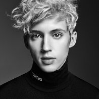 Troye-Sivan-2018-GQ-01